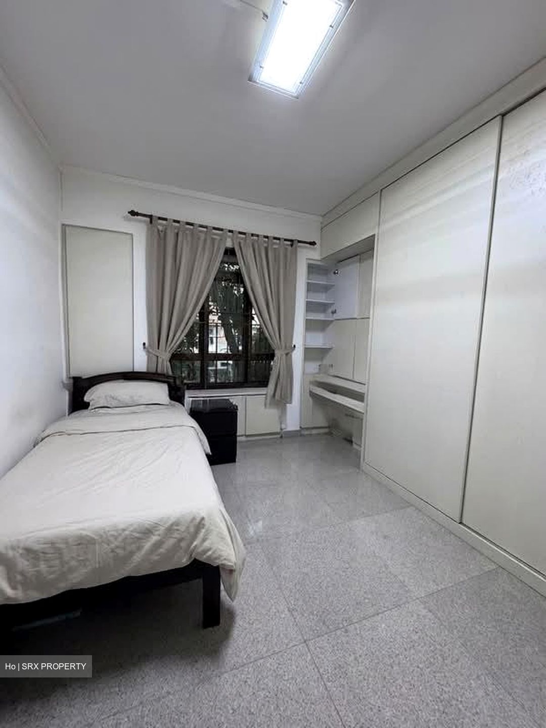 Blk 669C Jurong West Street 64 (Jurong West), HDB Executive #537588561
